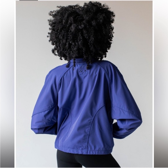 Women’s Savvi Jackie Logo Jacket Size Small - Picture 7 of 10